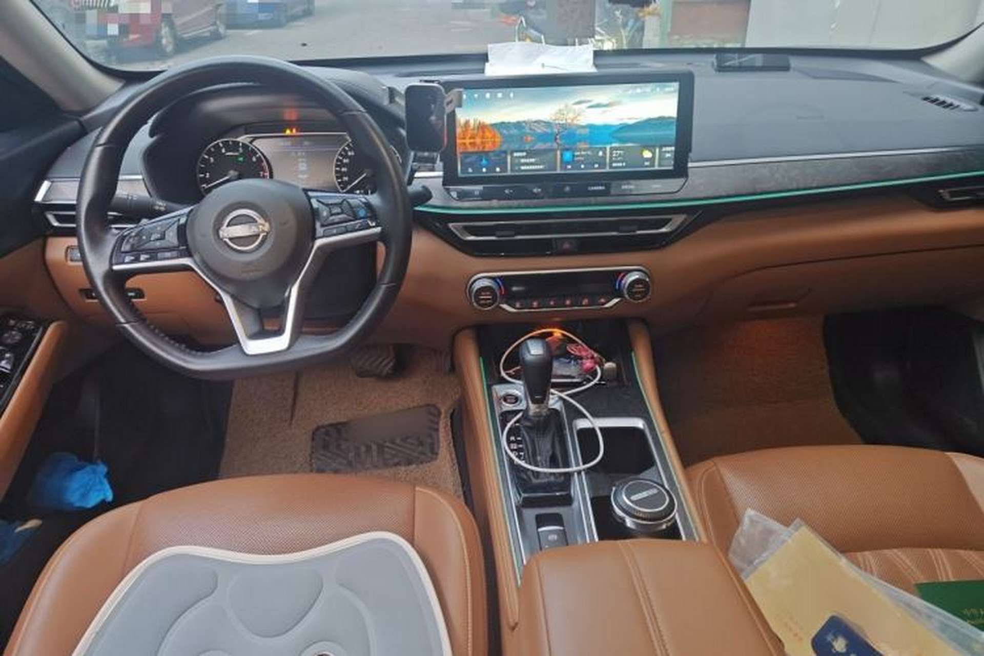 Used Nissan Teana 2022 2.0L XL-Upr Enjoyment Edition Center Console
