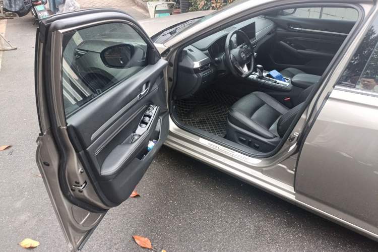 Used Nissan Teana 2022 2.0L XL-TLS Enjoyment Edition Driver Seat