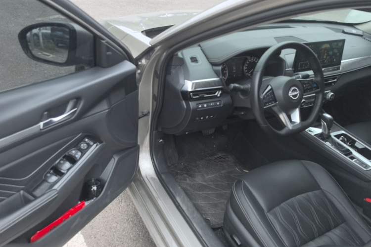 Used Nissan Teana 2022 2.0L XL-Upr Enjoyment Edition Driver Seat
