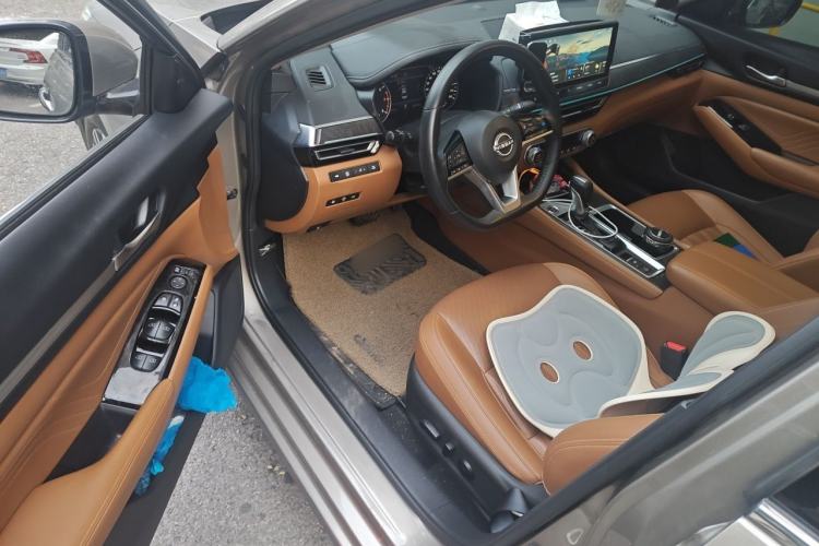 Used Nissan Teana 2022 2.0L XL-Upr Enjoyment Edition Driver Seat