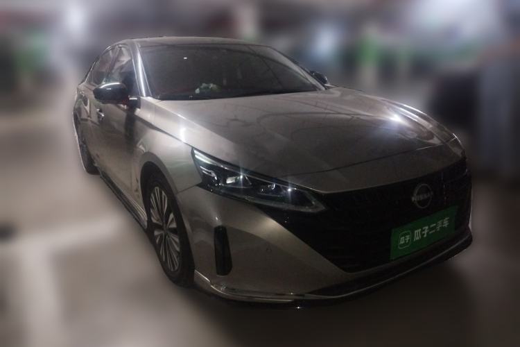 Used Nissan Teana 2022 2.0L XL-Upr Enjoyment Edition Front Right 45 Deg