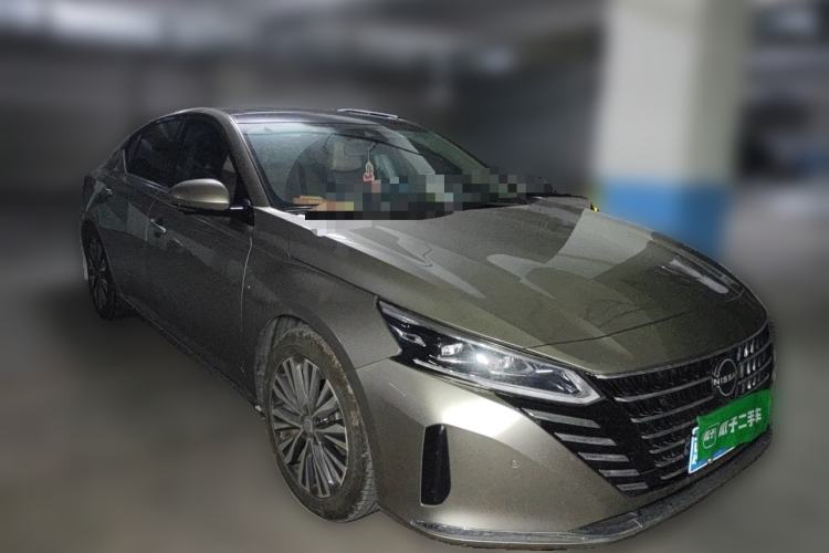 Used Nissan Teana 2022 2.0L XL-Upr Enjoyment Edition Front Right 45 Deg