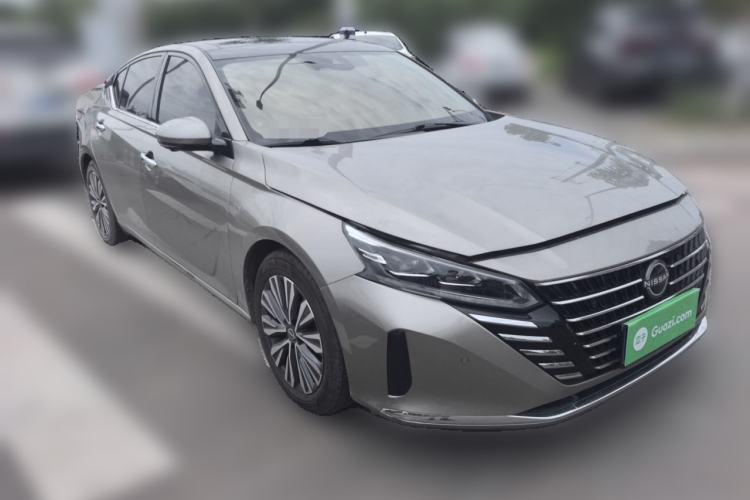 Used Nissan Teana 2022 2.0L XL-Upr Enjoyment Edition Front Right 45 Deg