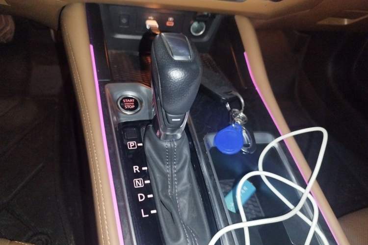 Used Nissan Teana 2022 2.0L XL-Upr Enjoyment Edition Gear Lever