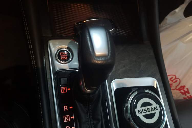 Used Nissan Teana 2022 2.0L XL-TLS Enjoyment Edition Gear Lever