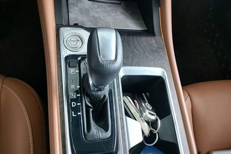 Used Nissan Teana 2022 2.0L XL-Upr Enjoyment Edition Gear Lever