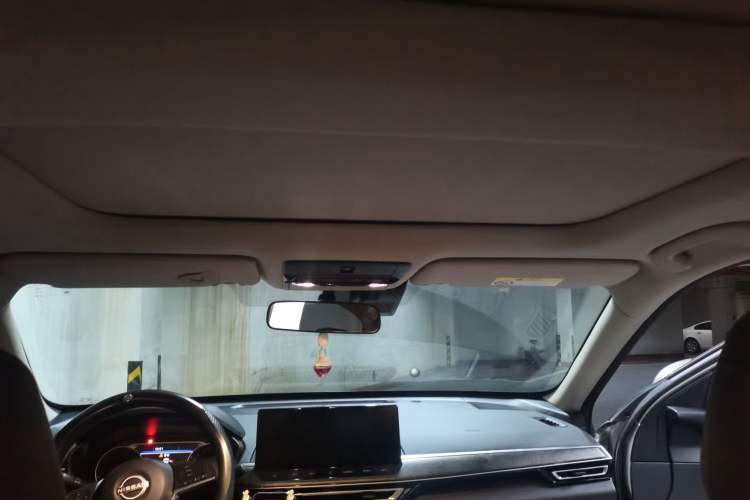 Used Nissan Teana 2022 2.0L XL-TLS Enjoyment Edition Headliner