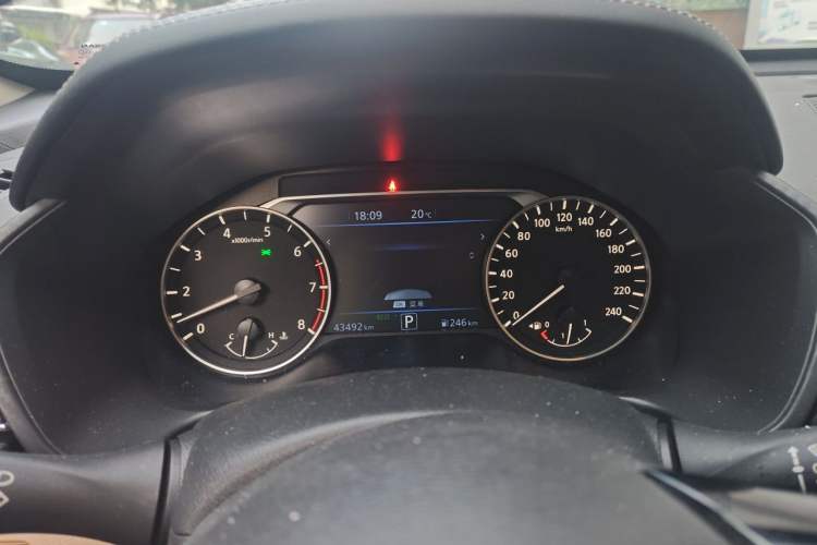 Used Nissan Teana 2022 2.0L XL-Upr Enjoyment Edition Instrument Cluster