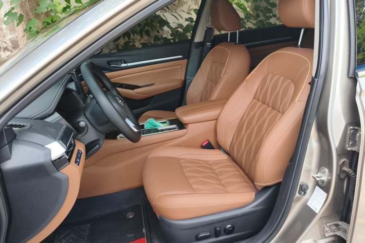 Used Nissan Teana 2022 2.0L XL-Upr Enjoyment Edition Left Front Seat