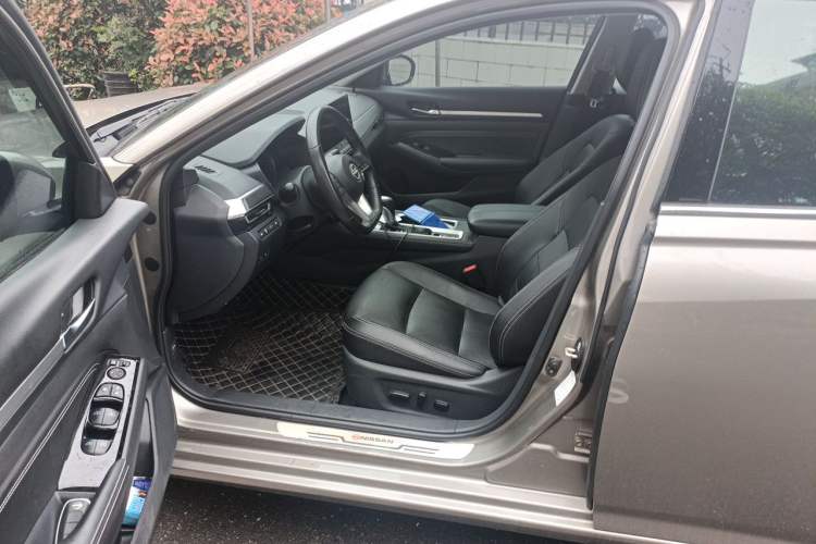 Used Nissan Teana 2022 2.0L XL-TLS Enjoyment Edition Left Front Seat