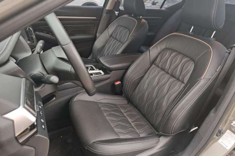Used Nissan Teana 2022 2.0L XL-Upr Enjoyment Edition Left Front Seat