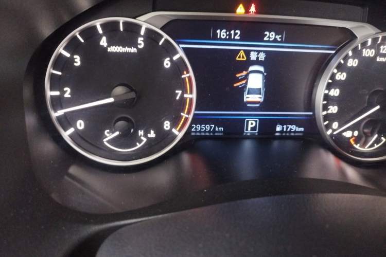 Used Nissan Teana 2022 2.0L XL-Upr Enjoyment Edition Odometer Close Up