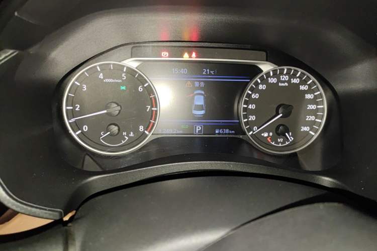 Used Nissan Teana 2022 2.0L XL-Upr Enjoyment Edition Odometer Close Up
