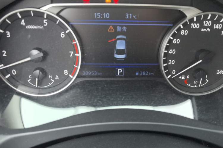 Used Nissan Teana 2022 2.0L XL-Upr Enjoyment Edition Odometer Close Up