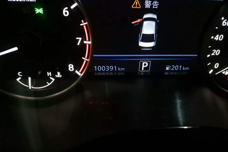 Used Nissan Teana 2022 2.0L XL-TLS Enjoyment Edition Odometer Close Up