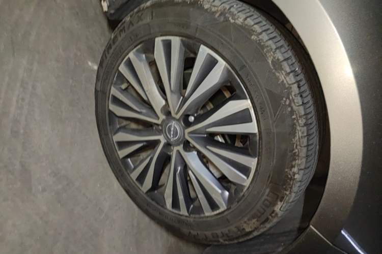 Used Nissan Teana 2022 2.0L XL-Upr Enjoyment Edition Right Front Wheel Hub