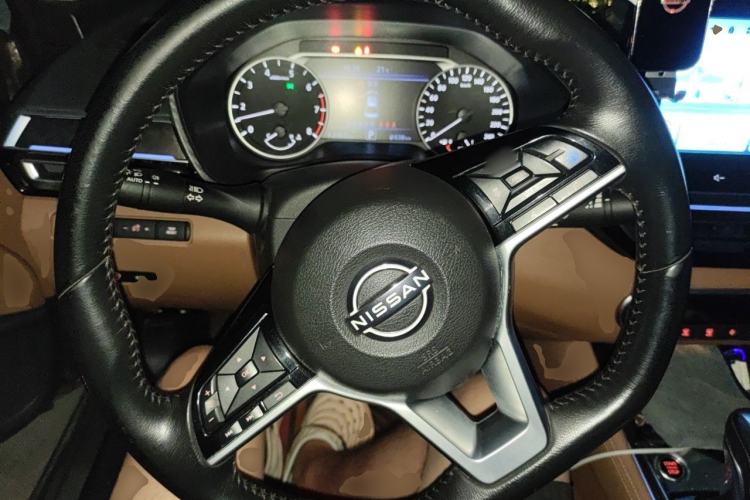 Used Nissan Teana 2022 2.0L XL-Upr Enjoyment Edition Steering Wheel