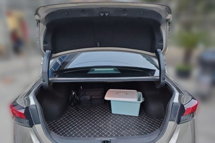 Used Nissan Teana 2022 2.0L XL-Upr Enjoyment Edition Trunk