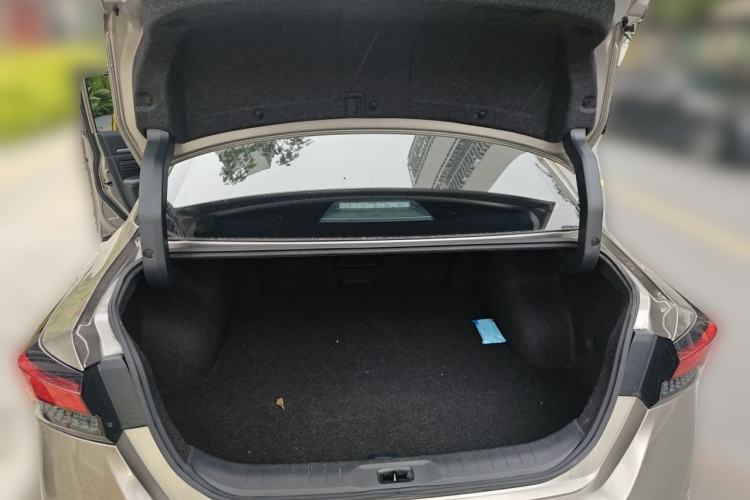 Used Nissan Teana 2022 2.0L XL-Upr Enjoyment Edition Trunk