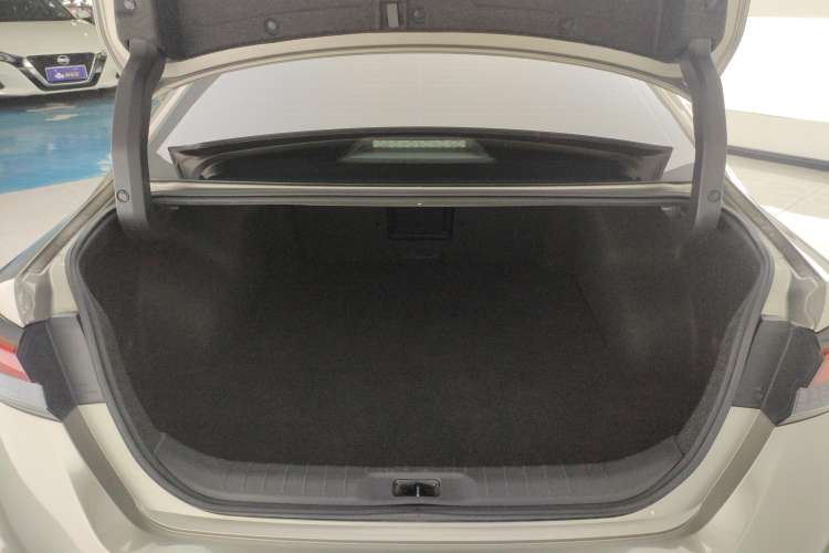 Used Nissan Teana 2022 2.0L XL-Upr Enjoyment Edition Trunk