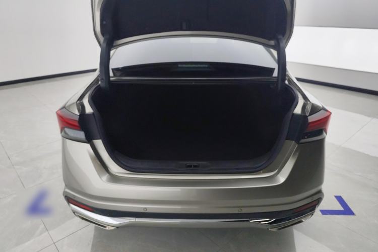 Used Nissan Teana 2022 2.0L XL-Upr Enjoyment Edition Trunk