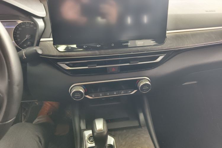 Used Nissan Teana 2022 2.0L XL-TLS Enjoyment Edition Audio And AC Panel