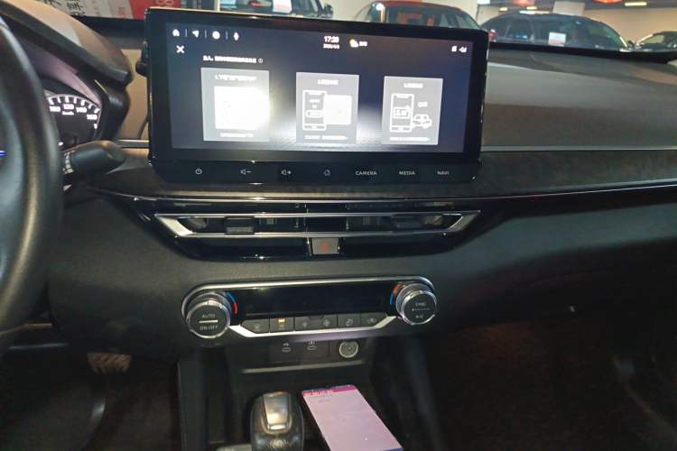 Used Nissan Teana 2022 2.0L XL-TLS Enjoyment Edition Audio And AC Panel
