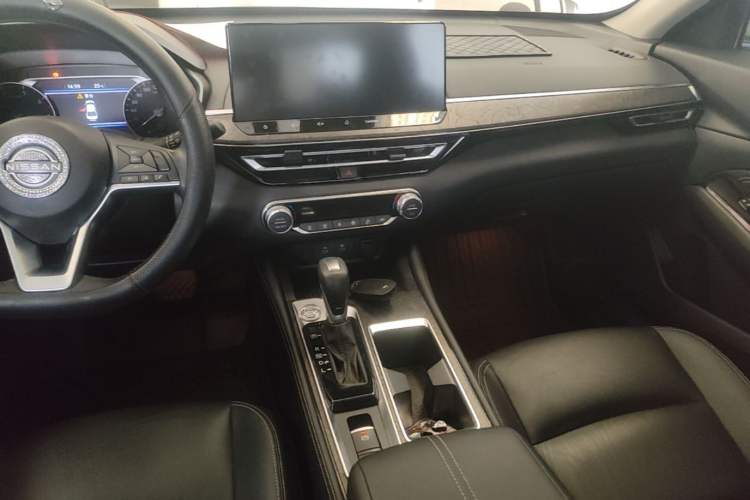 Used Nissan Teana 2022 2.0L XL-TLS Enjoyment Edition Audio And AC Panel