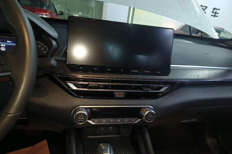 Used Nissan Teana 2022 2.0L XL-TLS Enjoyment Edition Audio And AC Panel