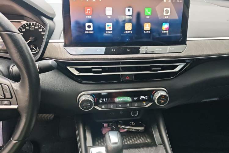 Used Nissan Teana 2022 2.0L XL-TLS Enjoyment Edition Audio And AC Panel
