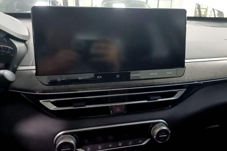 Used Nissan Teana 2022 2.0L XL-TLS Enjoyment Edition Audio And AC Panel