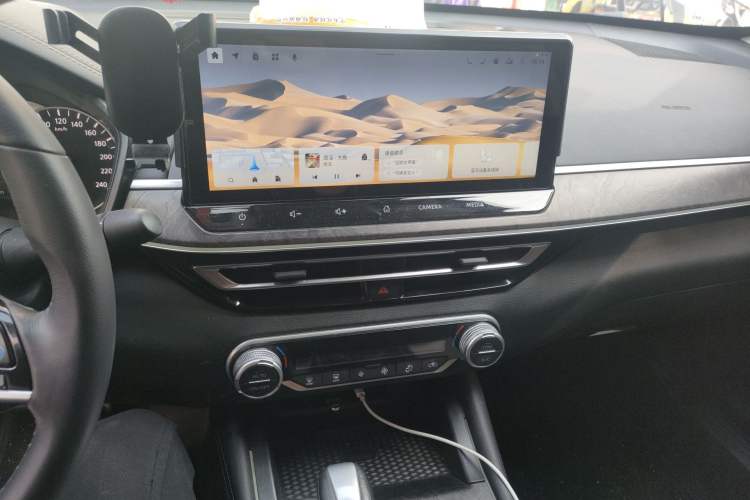 Used Nissan Teana 2022 2.0L XL-Upr Enjoyment Edition Audio And AC Panel