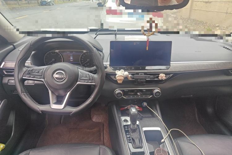 Used Nissan Teana 2022 2.0L XL-TLS Enjoyment Edition Center Console