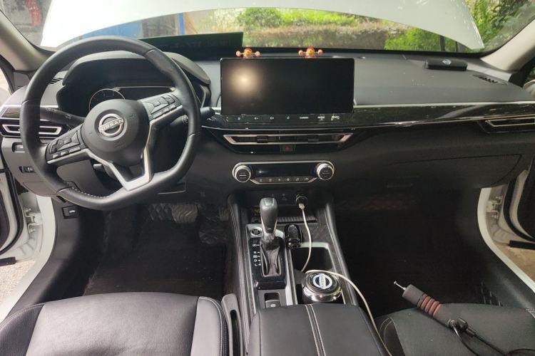 Used Nissan Teana 2022 2.0L XL-TLS Enjoyment Edition Center Console