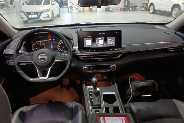 Used Nissan Teana 2022 2.0L XL-TLS Enjoyment Edition Center Console