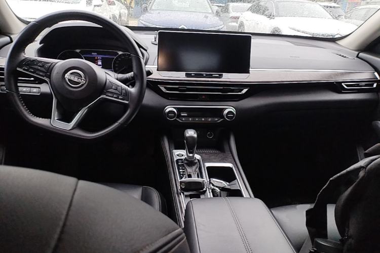 Used Nissan Teana 2022 2.0L XL-TLS Enjoyment Edition Center Console