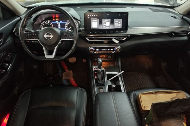Used Nissan Teana 2022 2.0L XL-TLS Enjoyment Edition Center Console
