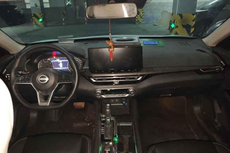 Used Nissan Teana 2022 2.0L XL-TLS Enjoyment Edition Center Console