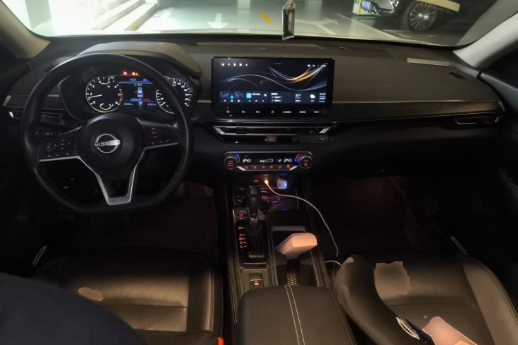 Used Nissan Teana 2022 2.0L XL-TLS Enjoyment Edition Center Console