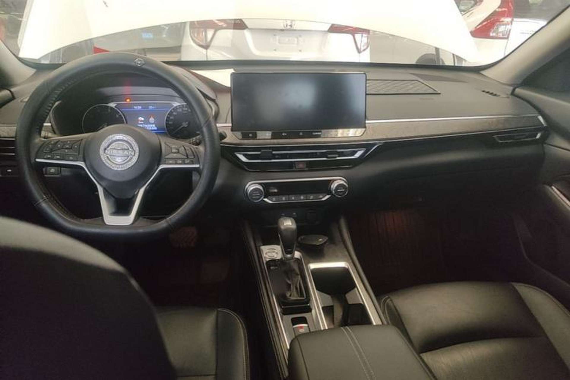 Used Nissan Teana 2022 2.0L XL-TLS Enjoyment Edition Center Console