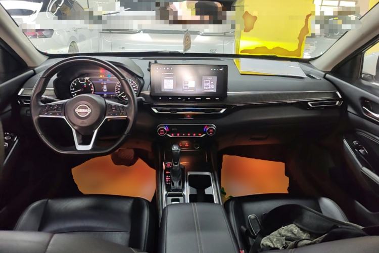 Used Nissan Teana 2022 2.0L XL-TLS Enjoyment Edition Center Console