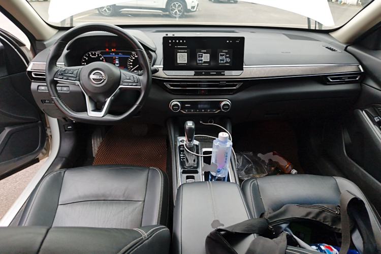 Used Nissan Teana 2022 2.0L XL-TLS Enjoyment Edition Center Console