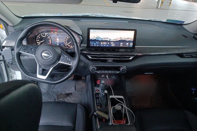 Used Nissan Teana 2022 2.0L XL-TLS Enjoyment Edition Center Console