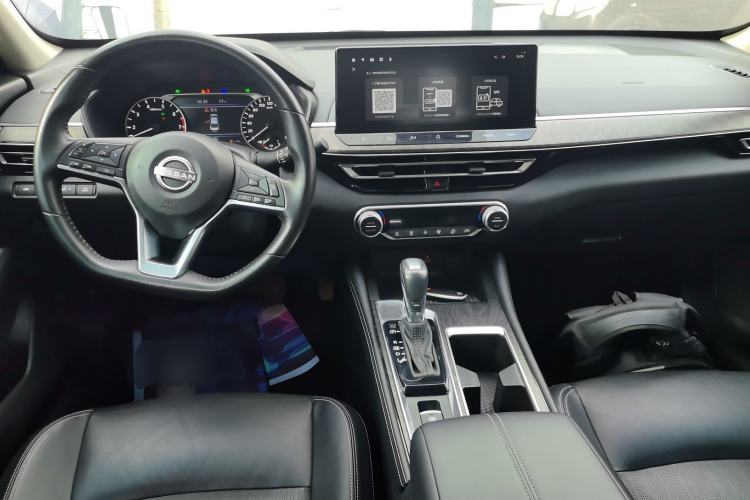 Used Nissan Teana 2022 2.0L XL-TLS Enjoyment Edition Center Console