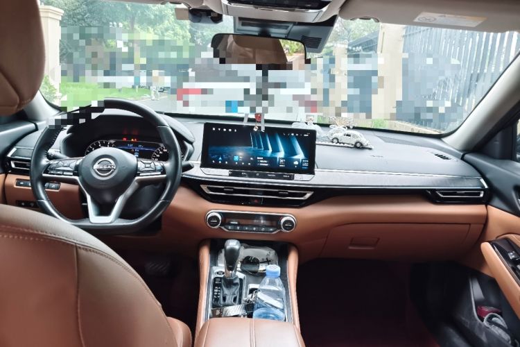 Used Nissan Teana 2022 2.0L XL-Upr Enjoyment Edition Center Console