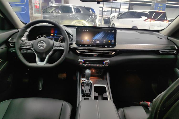 Used Nissan Teana 2022 2.0L XL-TLS Enjoyment Edition Center Console