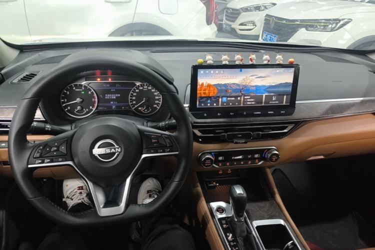 Used Nissan Teana 2022 2.0L XL-TLS Enjoyment Edition Center Console