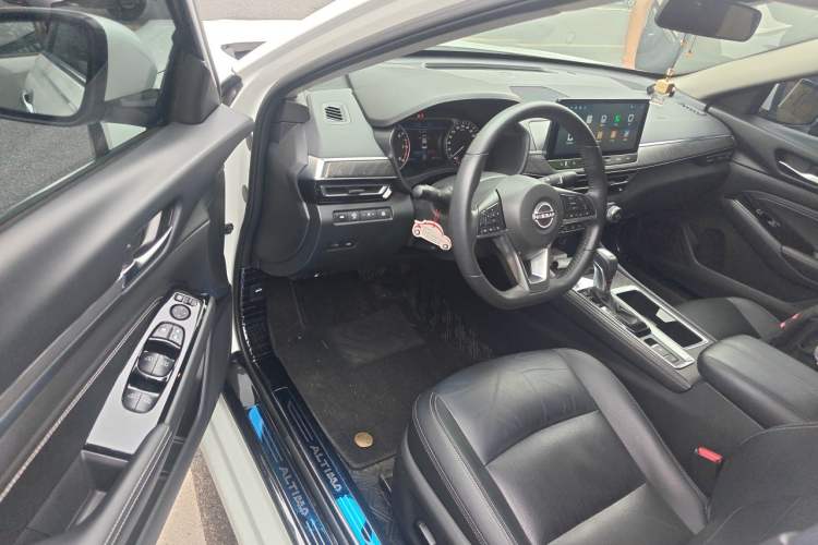 Used Nissan Teana 2022 2.0L XL-TLS Enjoyment Edition Driver Seat