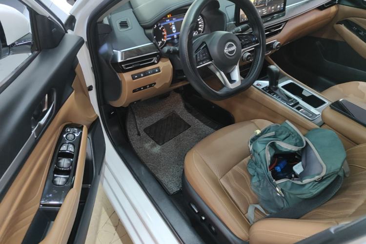 Used Nissan Teana 2022 2.0L XL-Upr Enjoyment Edition Driver Seat