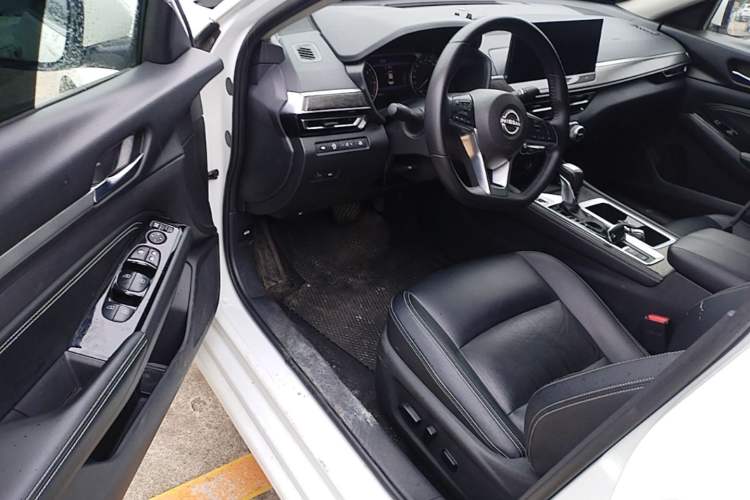 Used Nissan Teana 2022 2.0L XL-TLS Enjoyment Edition Driver Seat